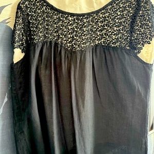 Ladies linen shorts sleeve top